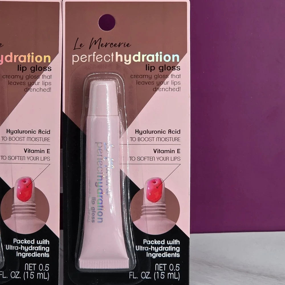 Le Mercerie Lip Gloss Women 5oz‎ 3 Pack Hyaluronic Acid Vitamin E Hydrating Pink